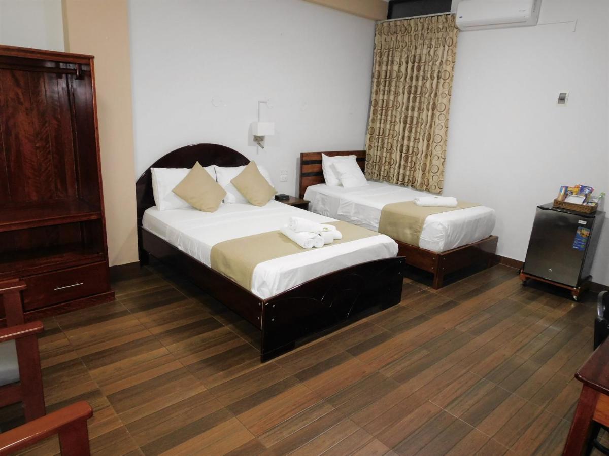 Hotel Tambopata Inn Пуэрто-Мальдонадо Экстерьер фото